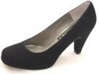 Modern pumps in small size 32, 33, 34, 35